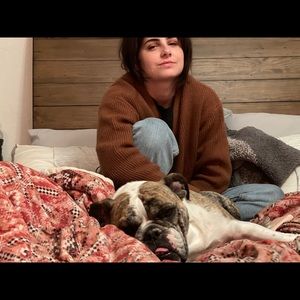 Meet your Posher, Emily